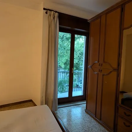 Venice Paradise-2